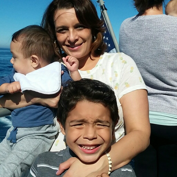 Meet your Posher, Cynthia - Picture 2 of 4